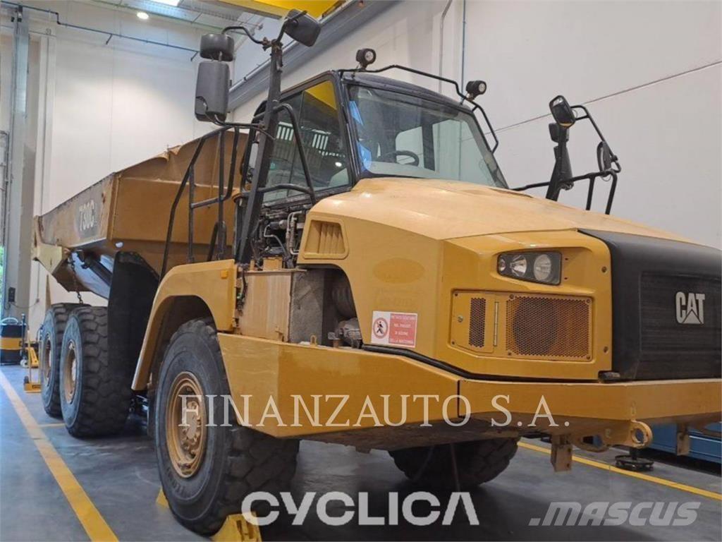 CAT 730C Dúmpers articulados