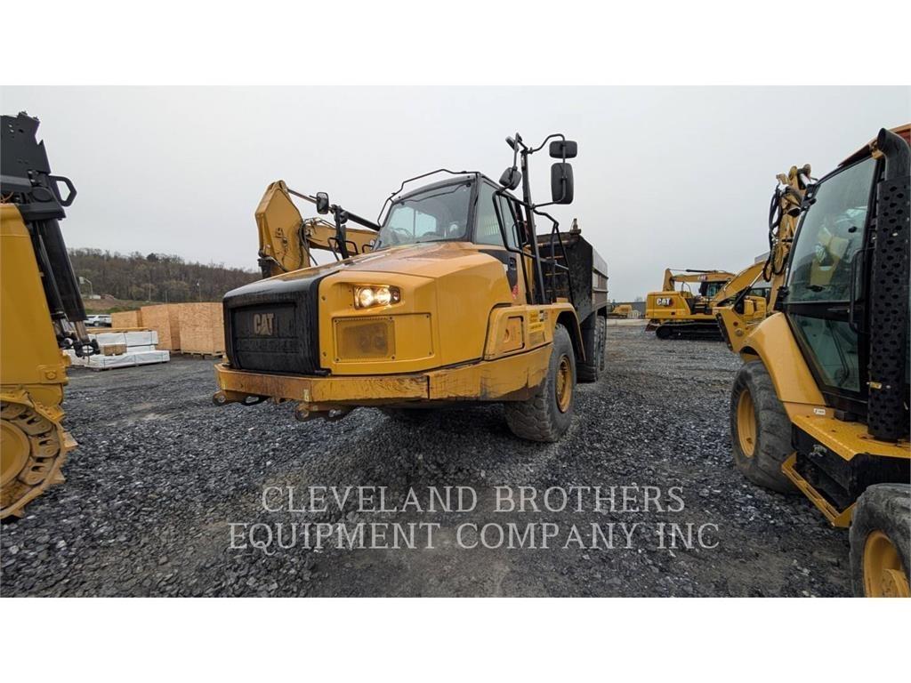 CAT 730C WW Camiones cisterna