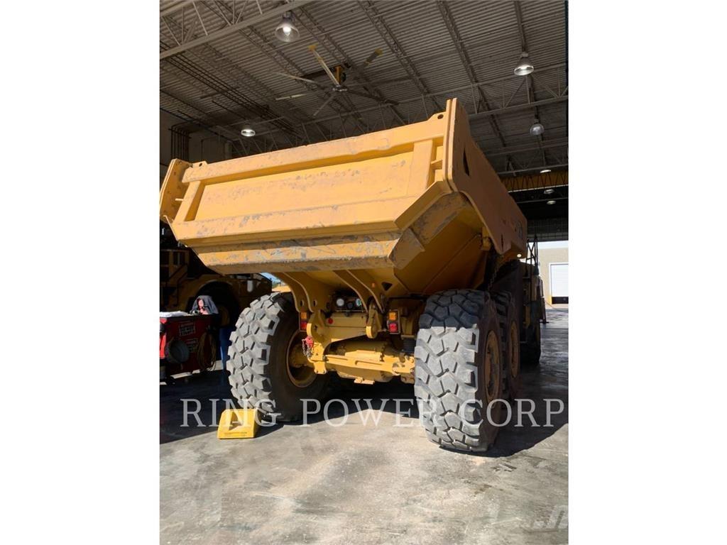CAT 730TG Dúmpers articulados