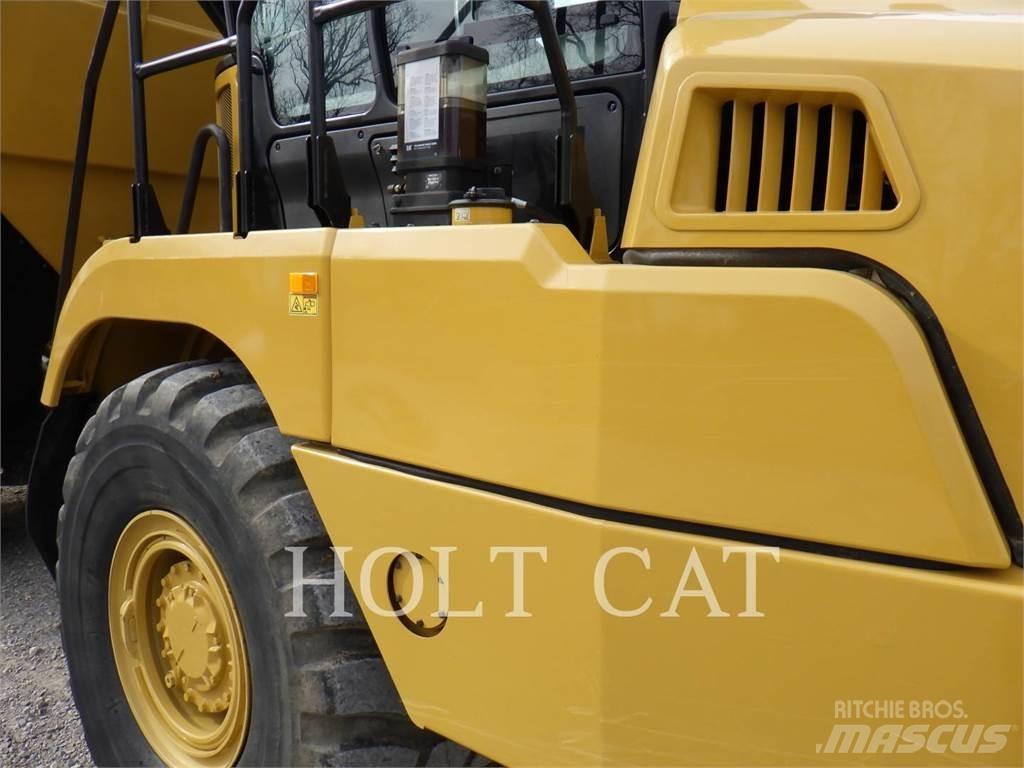 CAT 735 Dúmpers articulados