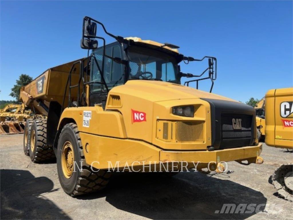 CAT 735 Dúmpers articulados