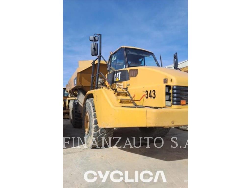 CAT 740 Dúmpers articulados