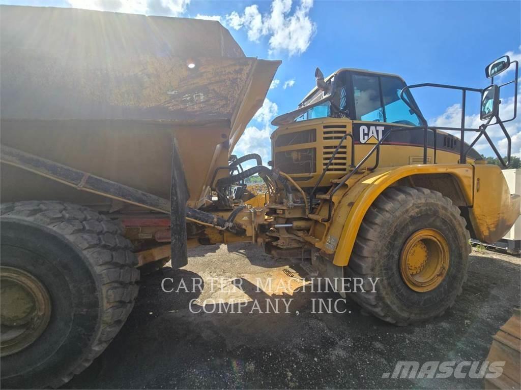 CAT 740 Dúmpers articulados