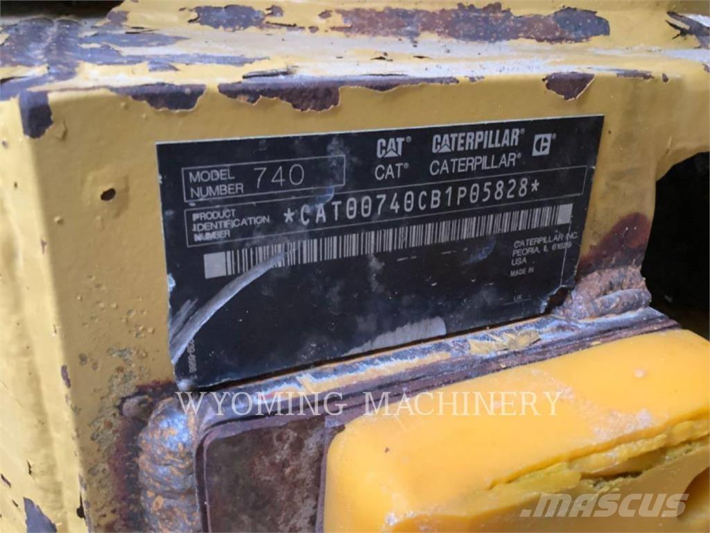 CAT 740 Dúmpers articulados