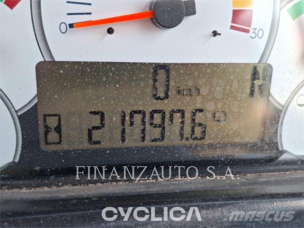 CAT 740 Dúmpers articulados