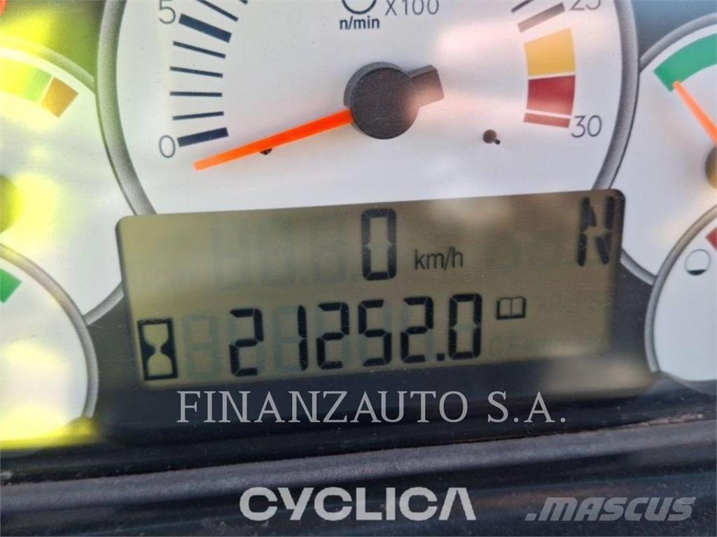 CAT 740 Dúmpers articulados