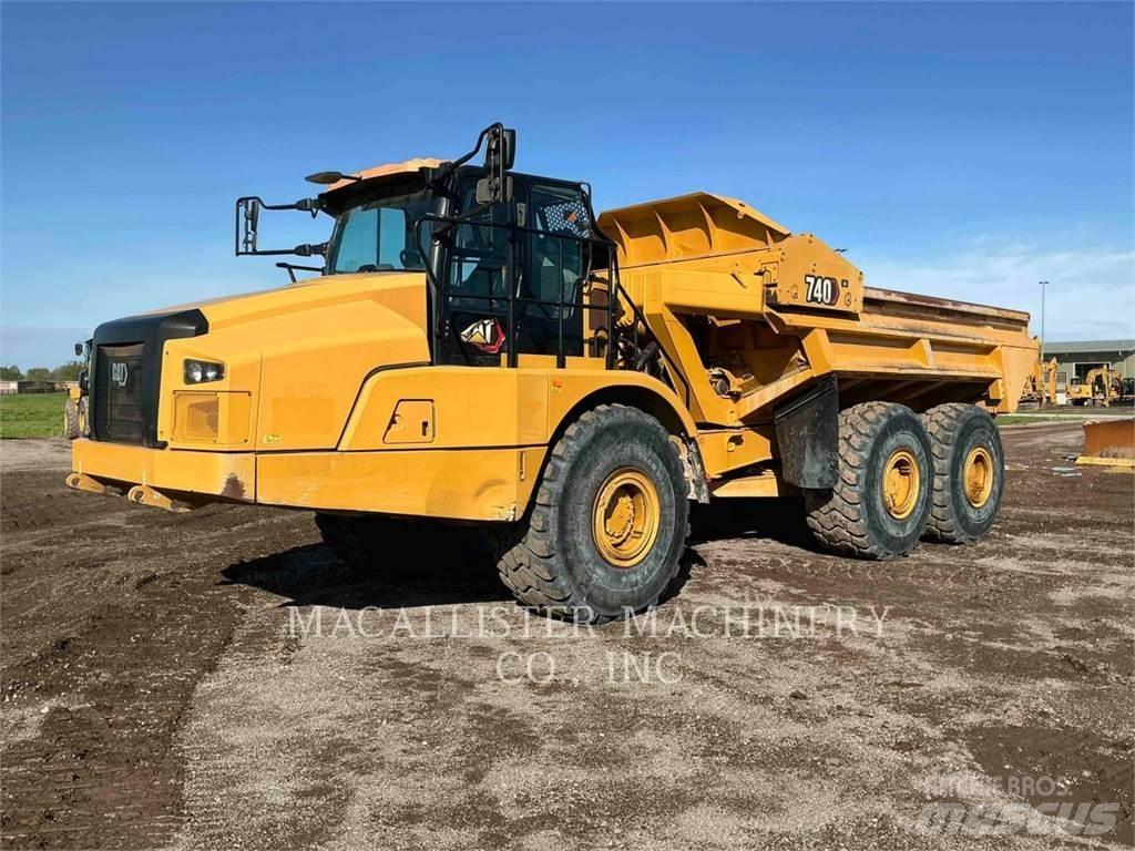 CAT 740 4EJ Dúmpers articulados