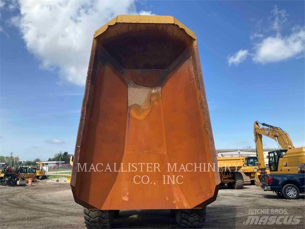 CAT 740 GC Dúmpers articulados