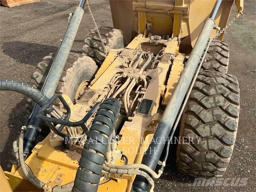 CAT 740 GC Dúmpers articulados