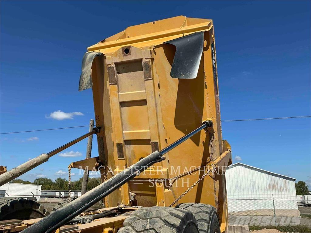 CAT 740 GC Dúmpers articulados