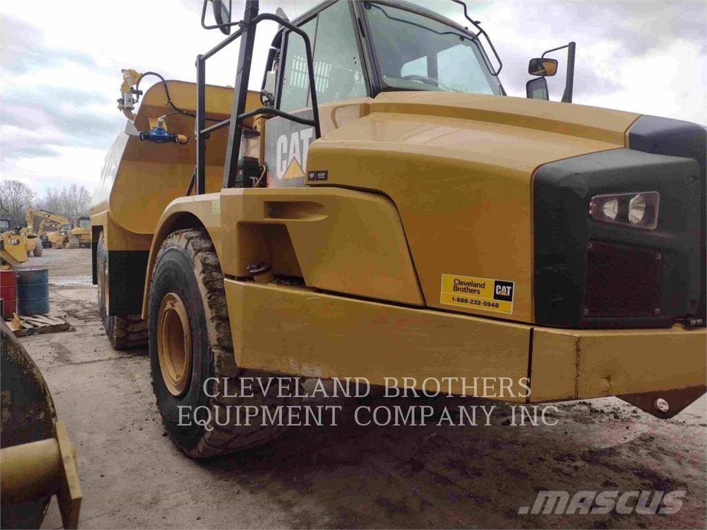 CAT 740B Camiones cisterna