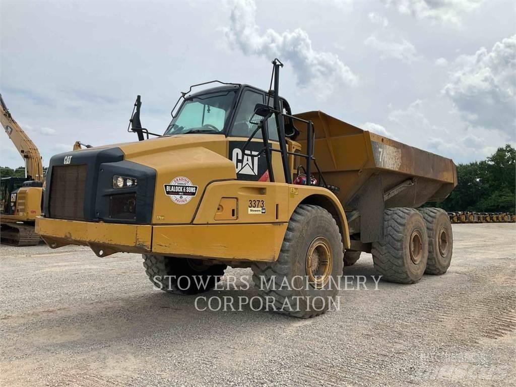 CAT 740B Dúmpers articulados
