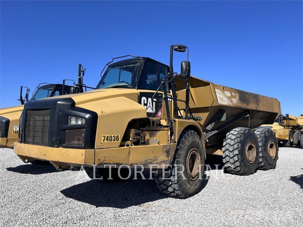 CAT 740B Dúmpers articulados