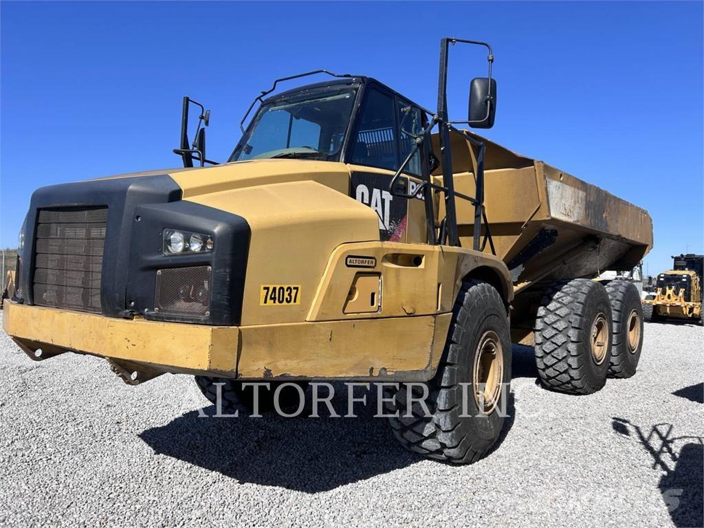 CAT 740B Dúmpers articulados