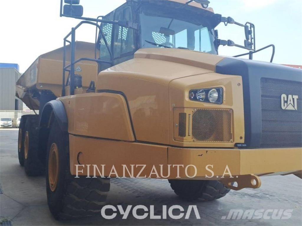 CAT 740GC Dúmpers articulados