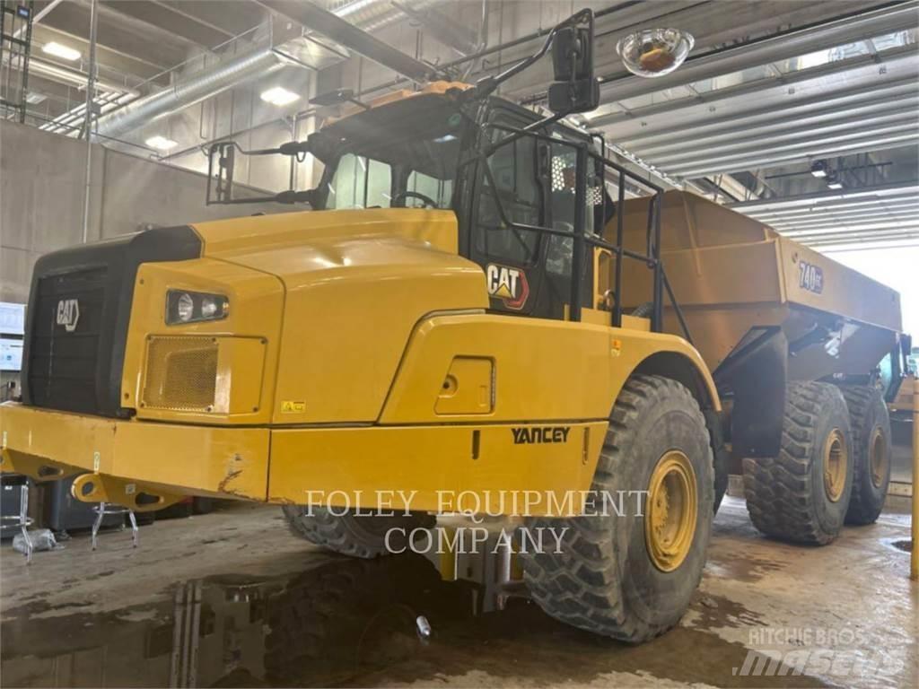 CAT 740GC-04 Dúmpers articulados