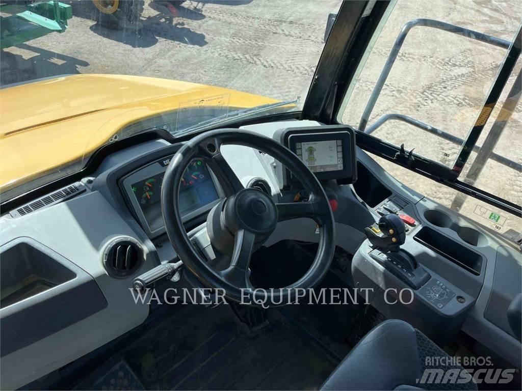 CAT 745 Dúmpers articulados
