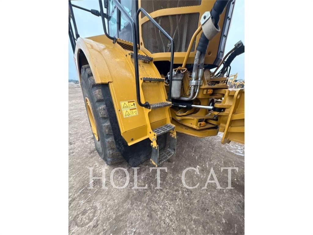 CAT 745 Dúmpers articulados