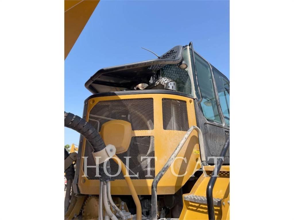 CAT 745 Dúmpers articulados