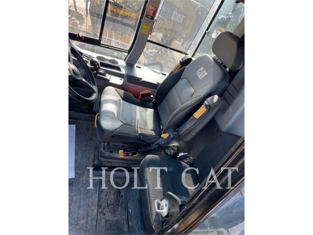 CAT 745 Dúmpers articulados