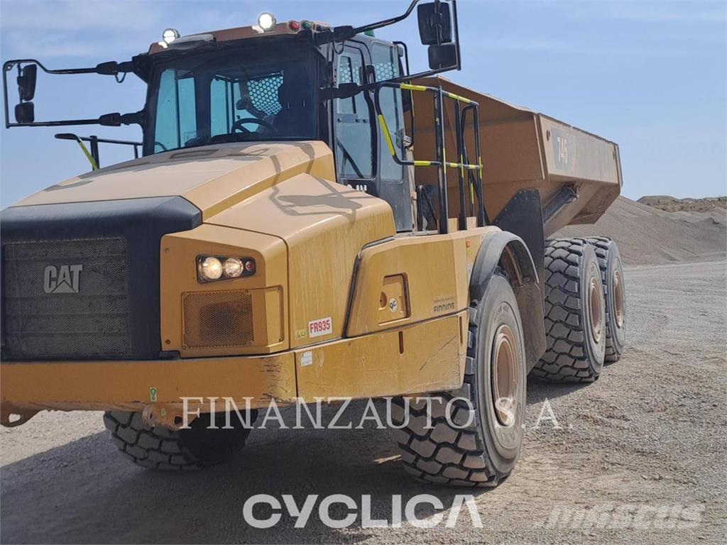 CAT 745 Dúmpers articulados
