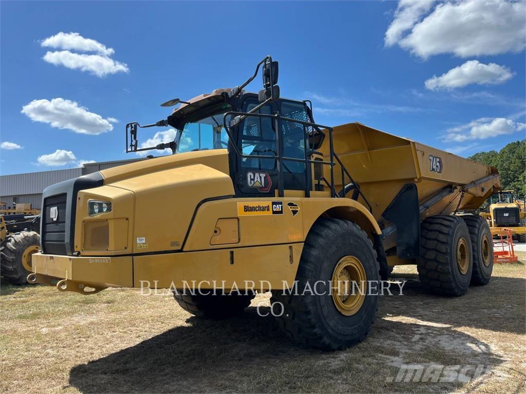 CAT 745 Dúmpers articulados