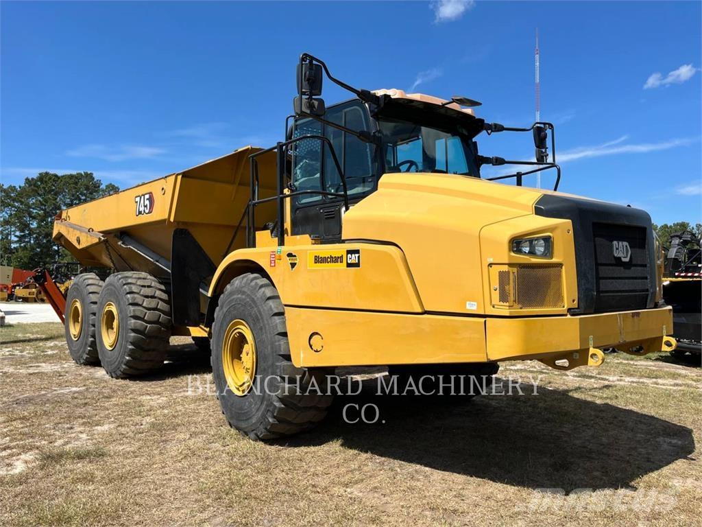 CAT 745 Dúmpers articulados