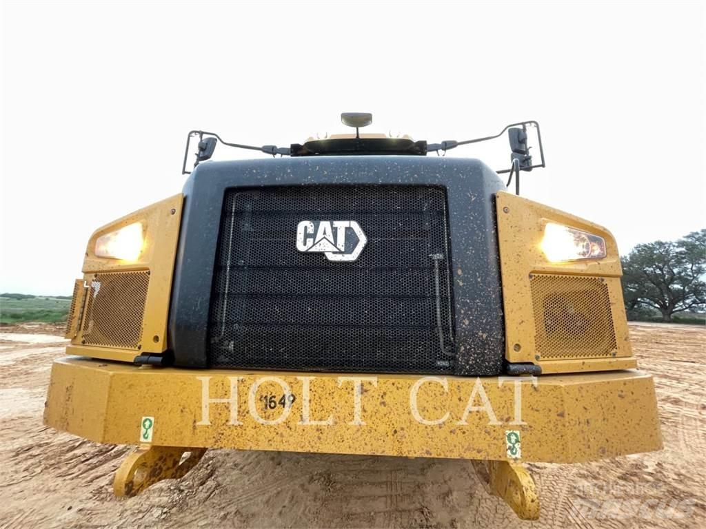 CAT 745-04 Dúmpers articulados