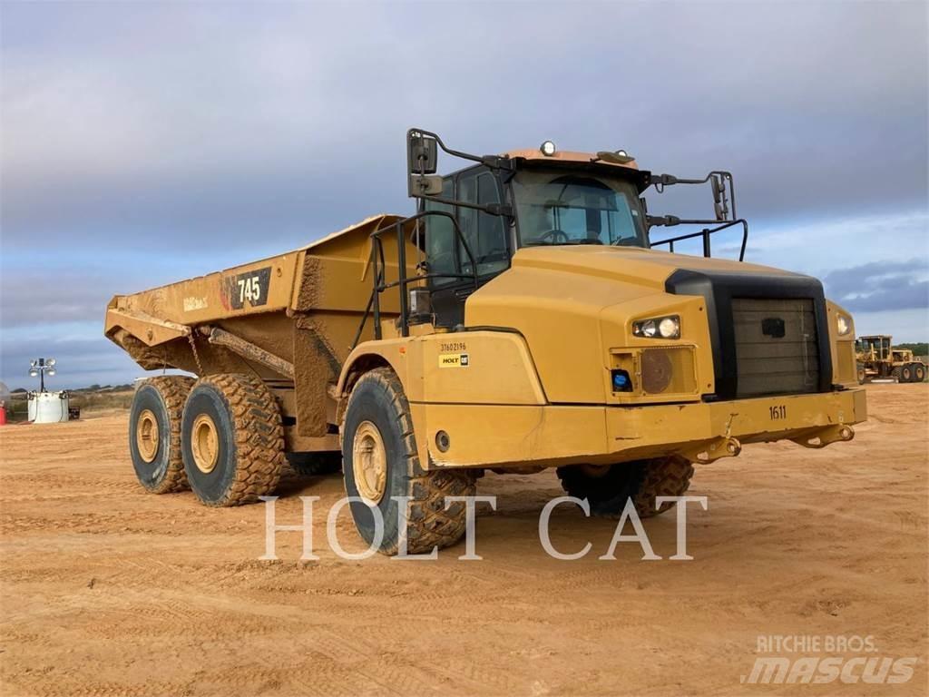 CAT 745-04 Dúmpers articulados