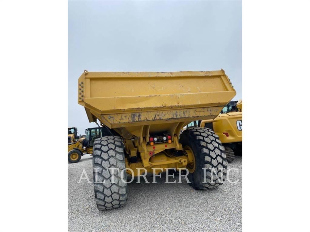 CAT 745-04 Dúmpers articulados