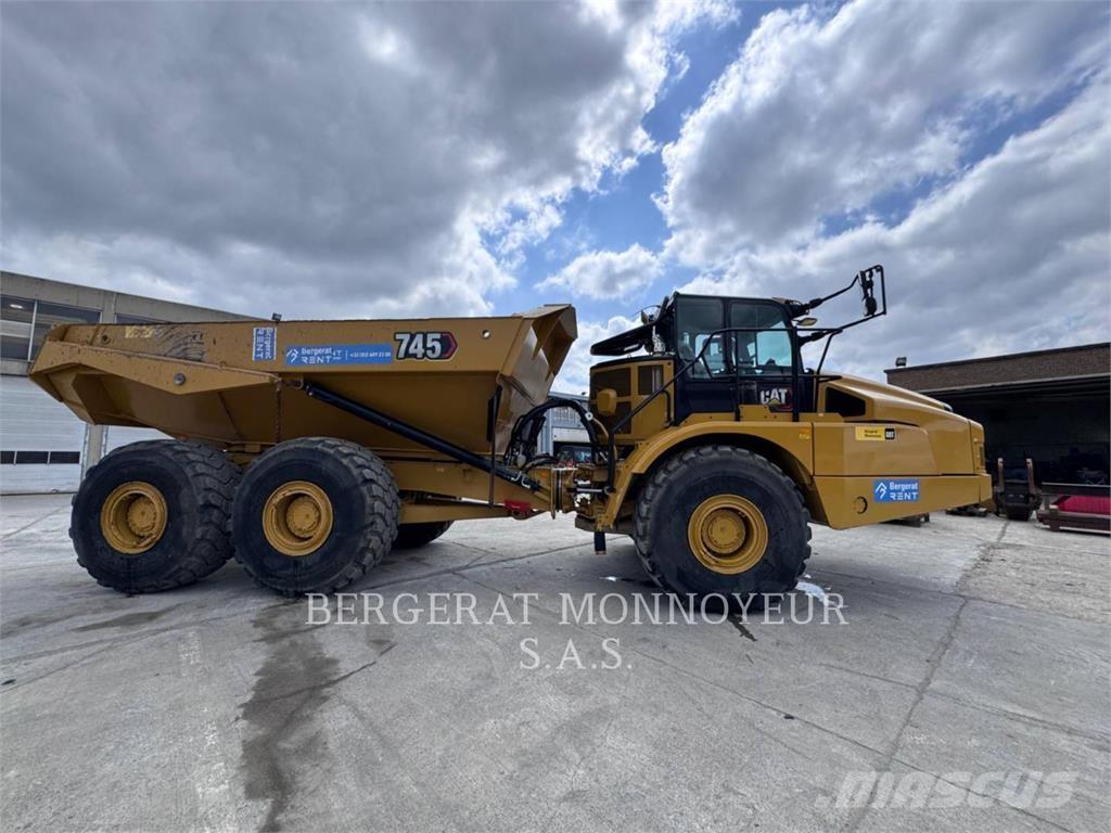 CAT 745-04 Dúmpers articulados