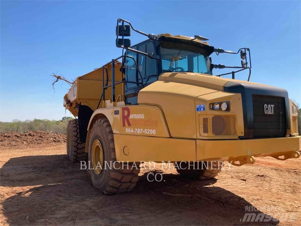 CAT 745-04 Dúmpers articulados