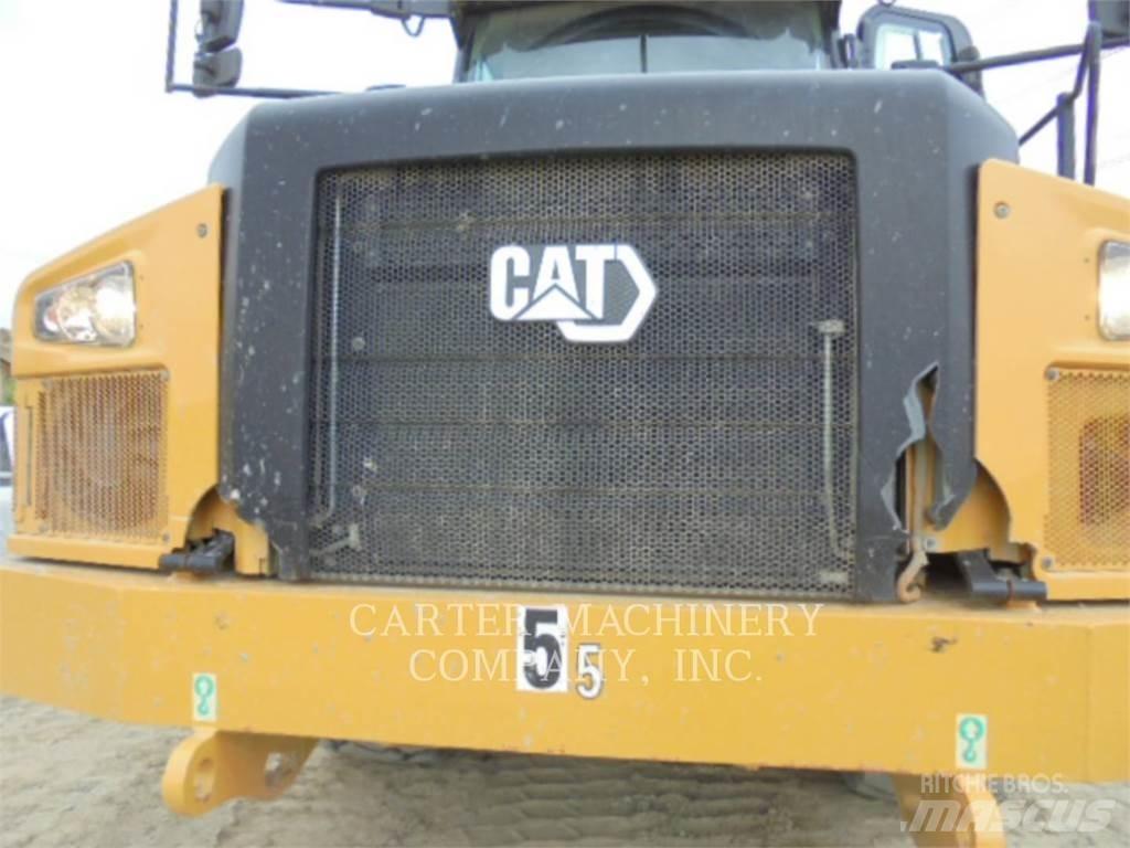 CAT 745-04 Dúmpers articulados