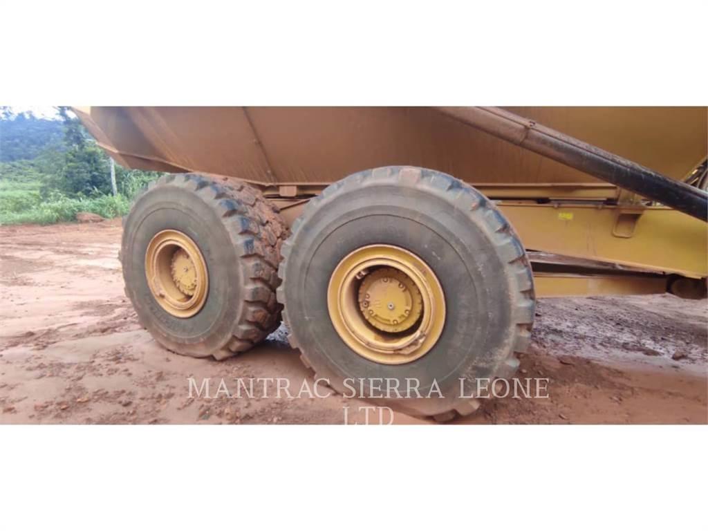 CAT 745-04LRC Dúmpers articulados
