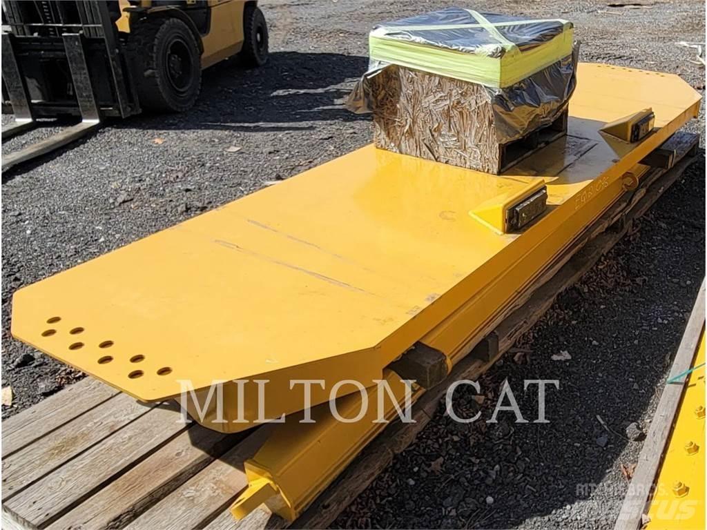 CAT 745 TAILGATE Chasis y suspención