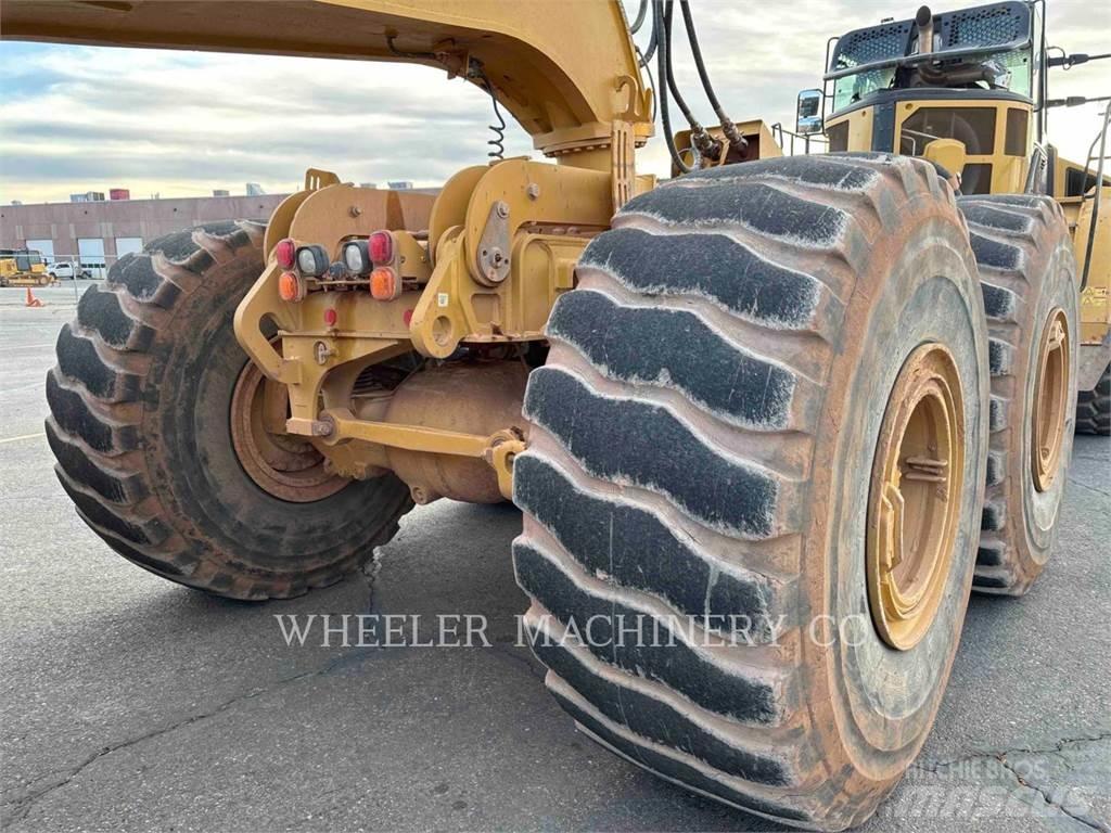 CAT 745 W/PAN Dúmpers articulados