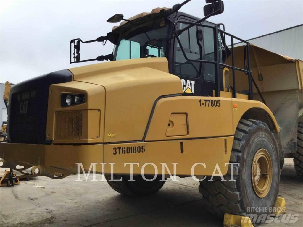 CAT 74504 Dúmpers articulados