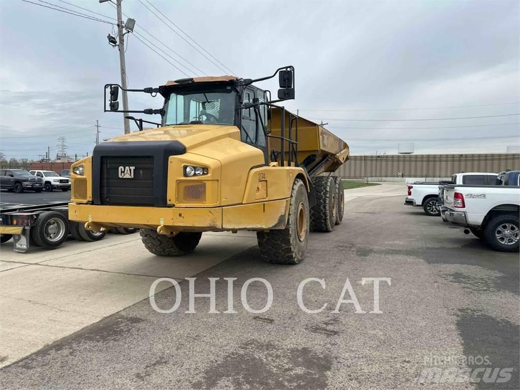 CAT 74504 Dúmpers articulados