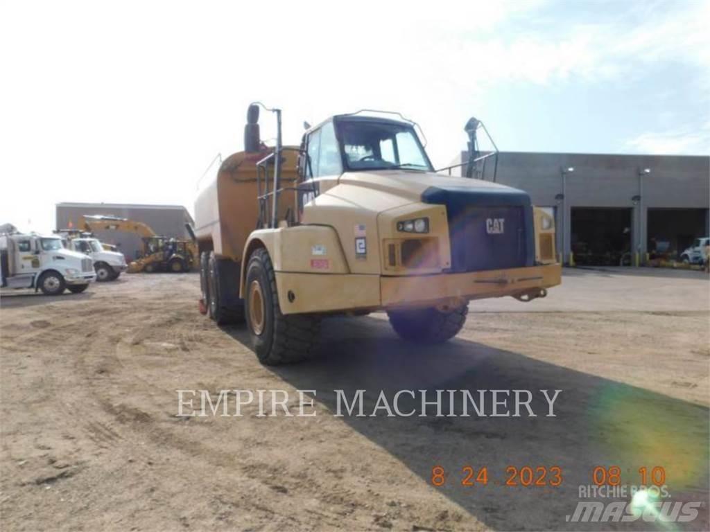 CAT 745C WT Camiones cisterna