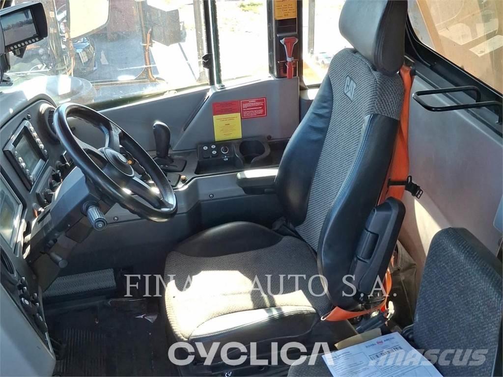 CAT 772G Dúmpers articulados