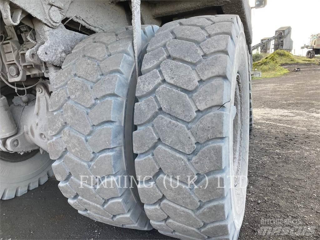 CAT 775D Dúmpers articulados