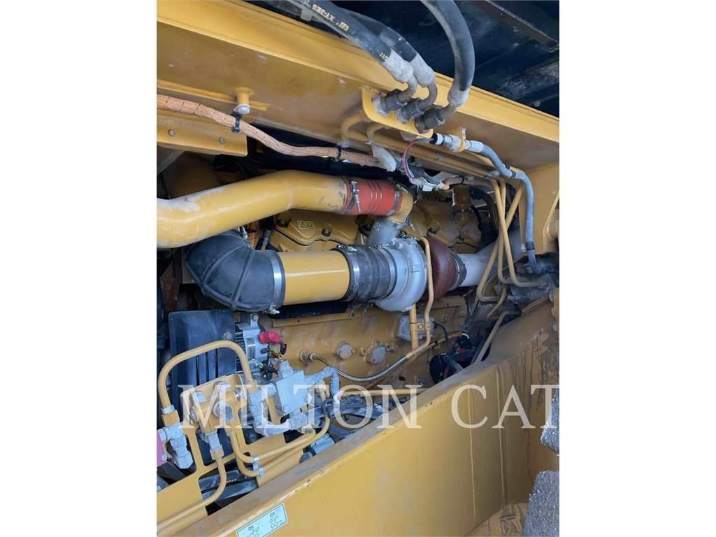 CAT 775F Dúmpers articulados