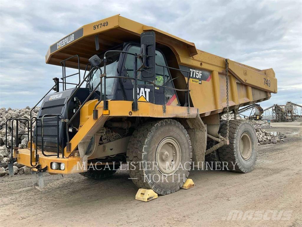 CAT 775F Dúmpers articulados