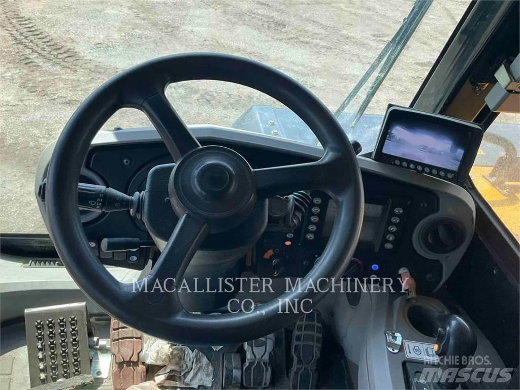 CAT 775G Dúmpers articulados