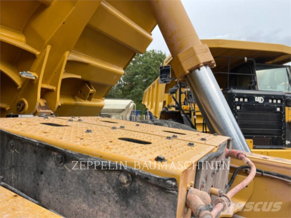 CAT 775G Dúmpers articulados