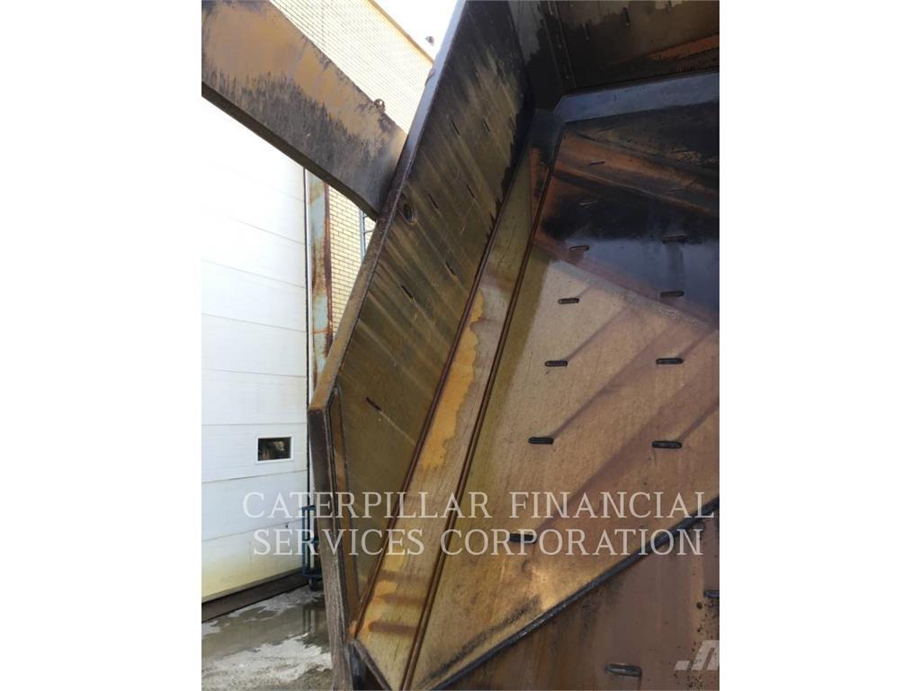 CAT 775G Dúmpers articulados