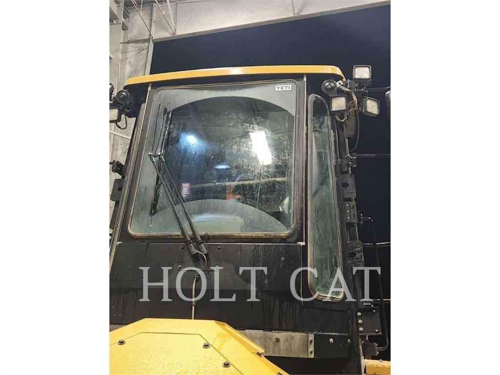 CAT 815 Compactadores de suelo