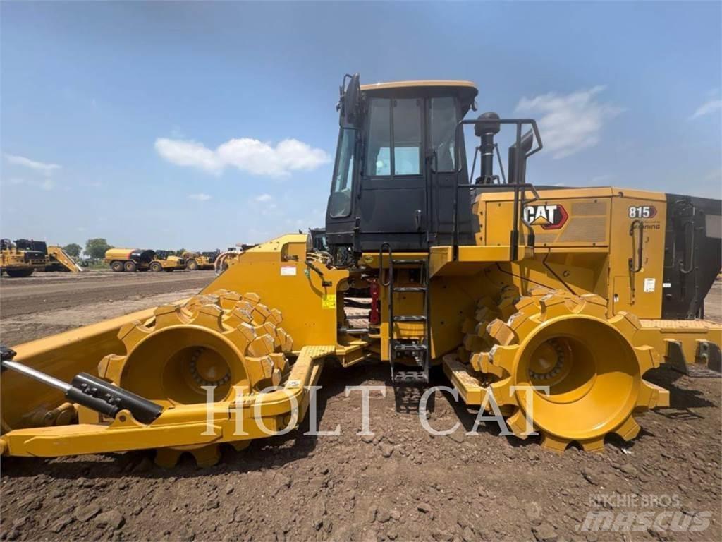 CAT 815 Compactadores de suelo
