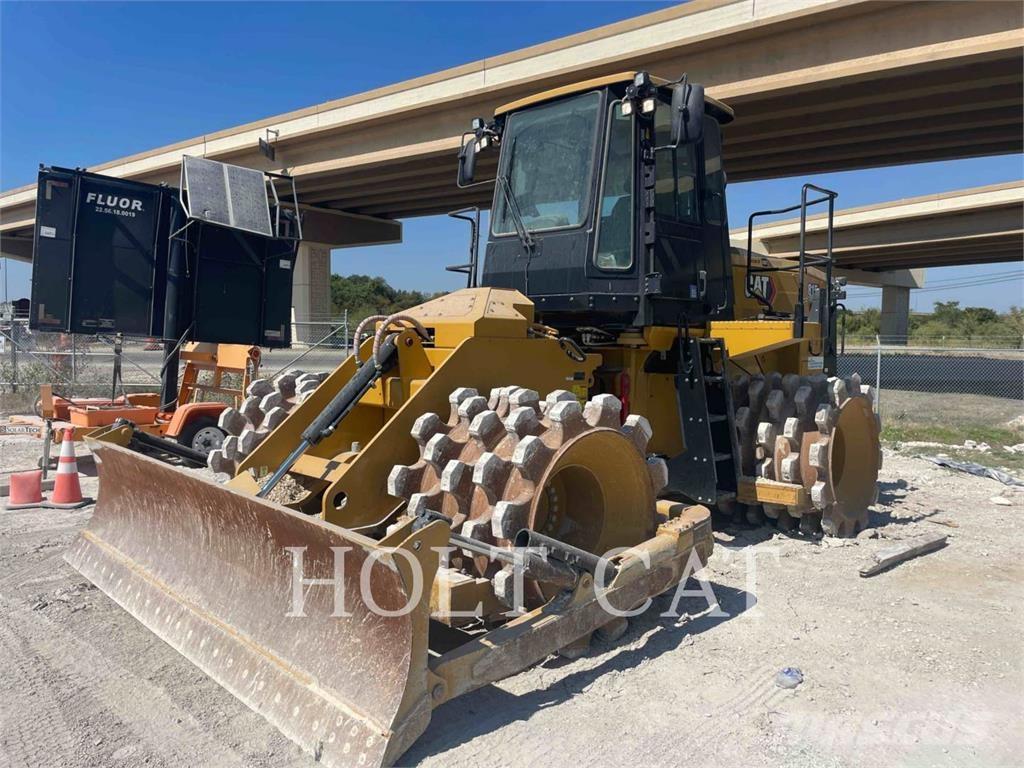 CAT 81511 Compactadores de suelo