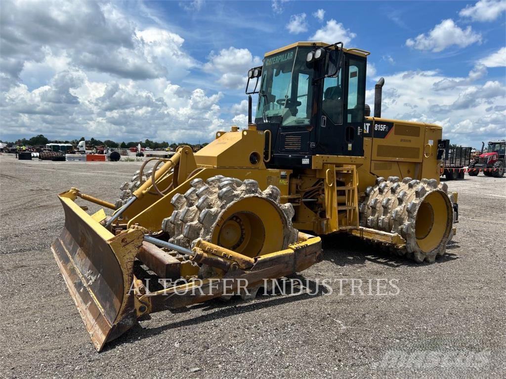CAT 815F2 Compactadores de suelo